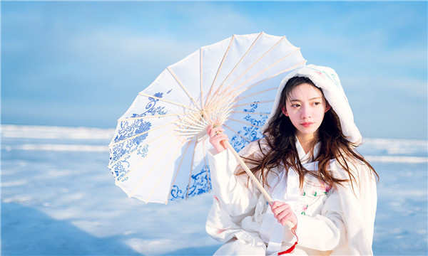 孙吴试管代怀生子多少钱一个？助孕之路的费用分析与方案选择